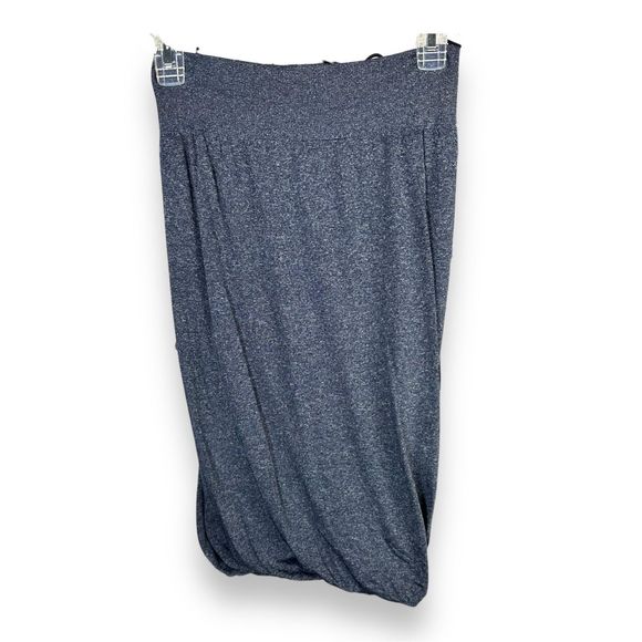 lululemon athletica Dresses & Skirts - Lululemon Boulevard Bliss Blue Heathered Pencil Skirt